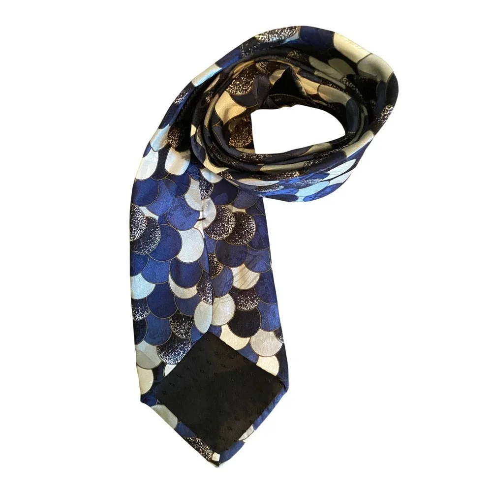 Prima Emoda Mens Silk Tie Navy‎ Blue Silver Geometric Scale Pattern Italy USA